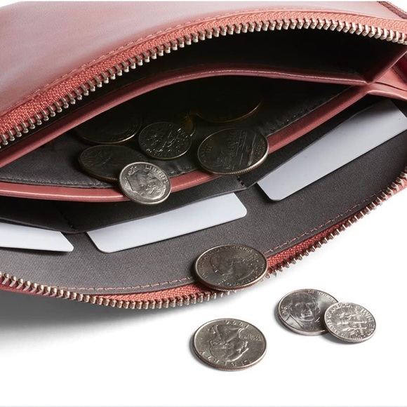 Bellroy Clutch - Picture 5 of 10